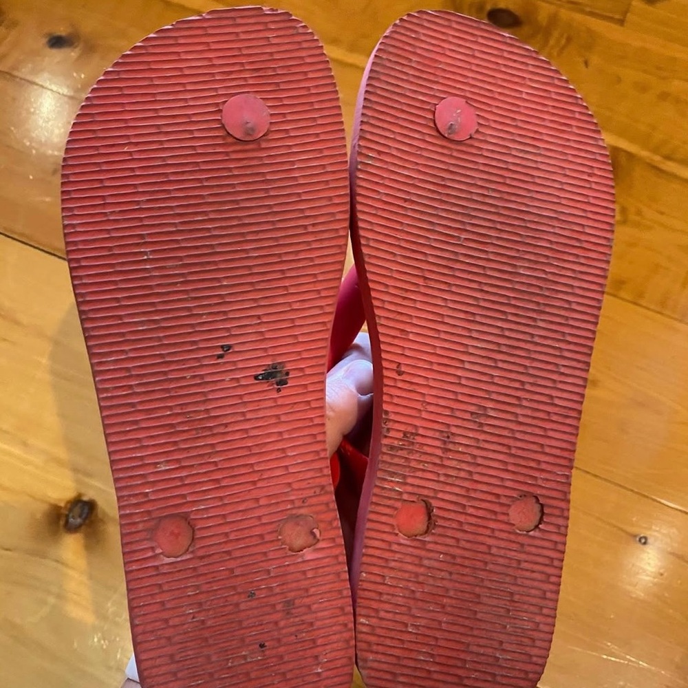 Havaianas Red Sandals - Picture 2 of 2